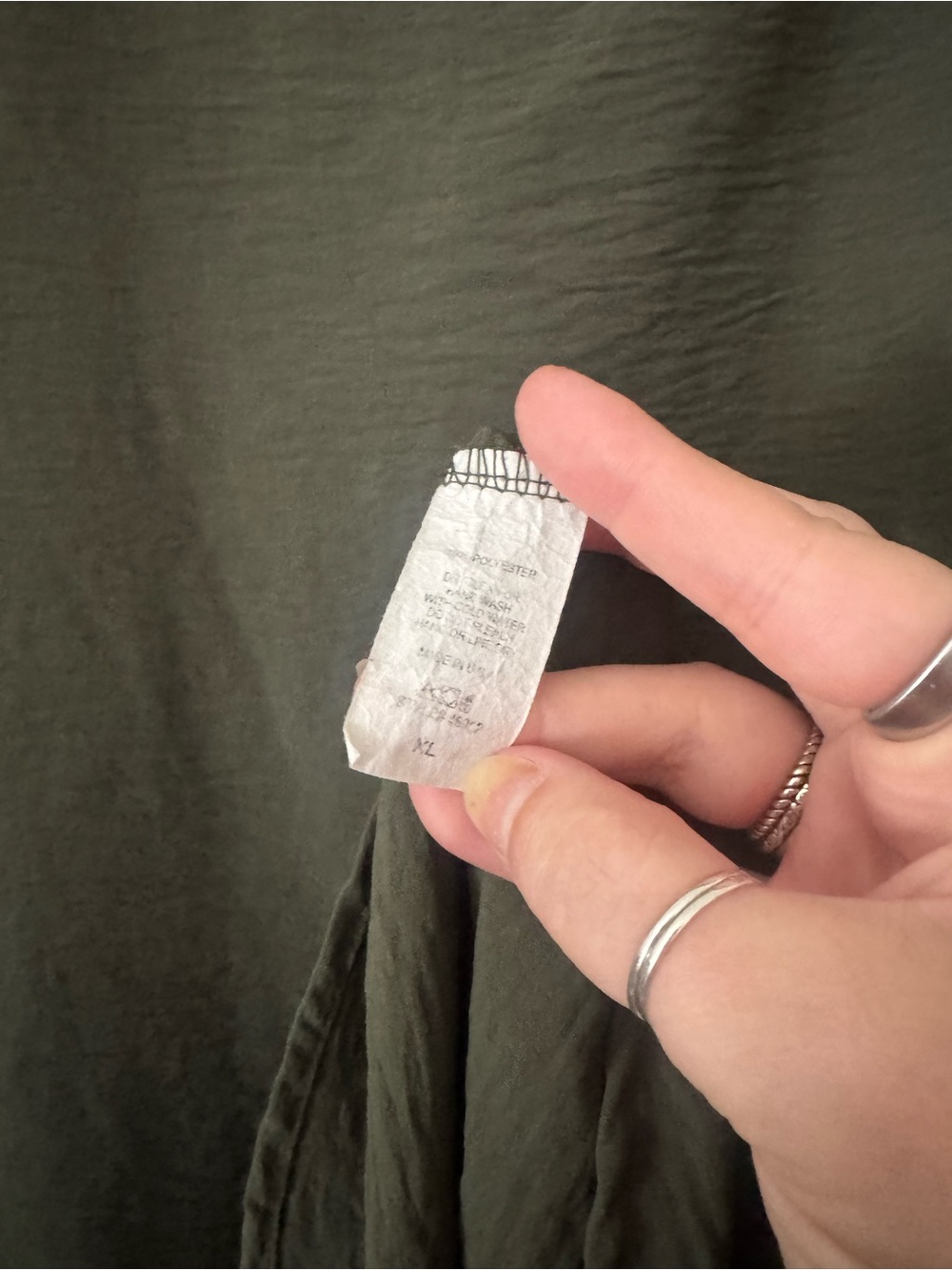 entro Olive Scoop Neck Relaxed Blouse - Picture 3 of 3